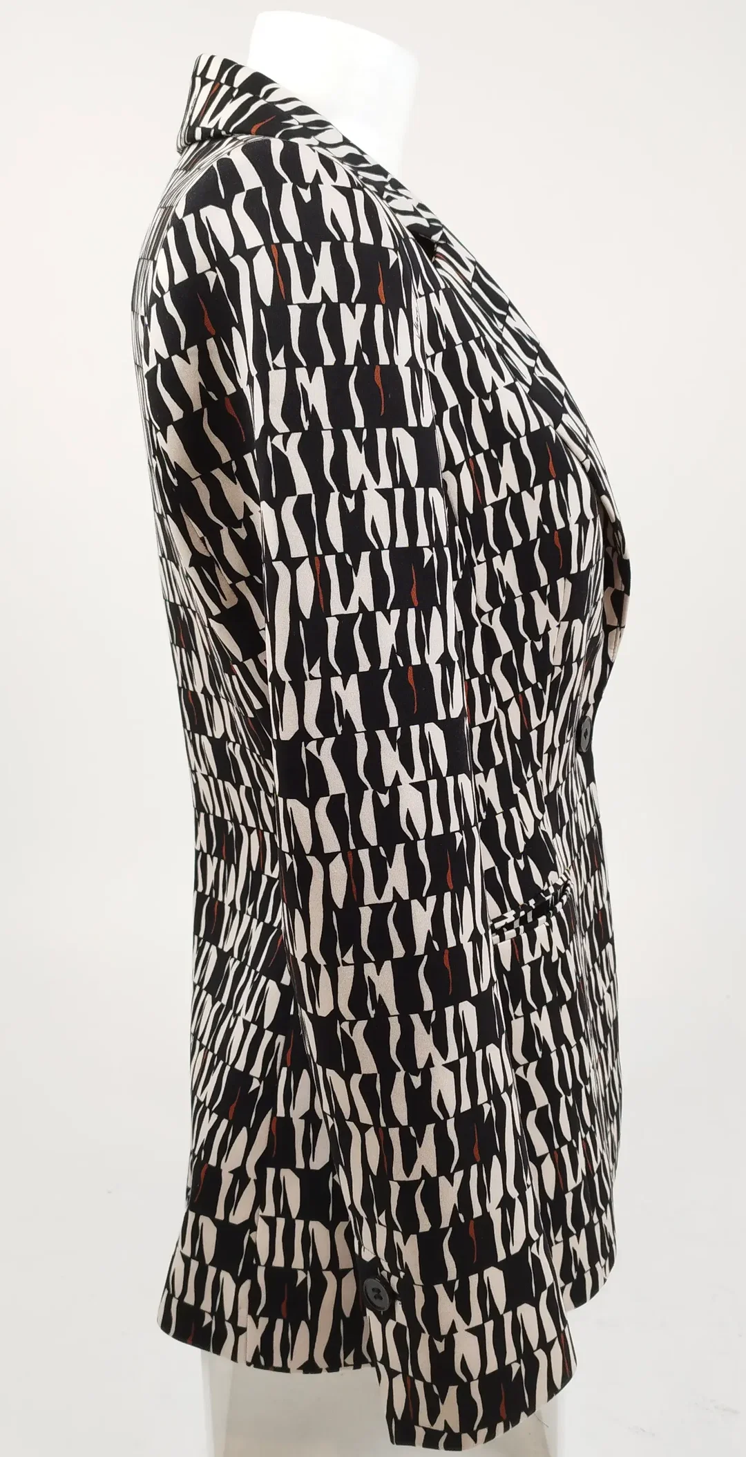 Marc Cain Blazer Gr.Nr2/Gr.36 | Eleganter Klassiker – Bild 2