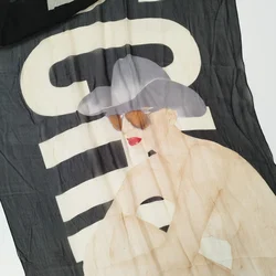Moschino, Seidenschal  – Vorschau 2