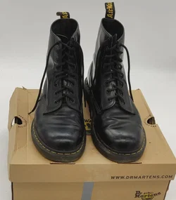 Dr Martens 1460 Leder Stiefel schwarz Gr. 44 – Vorschau 5
