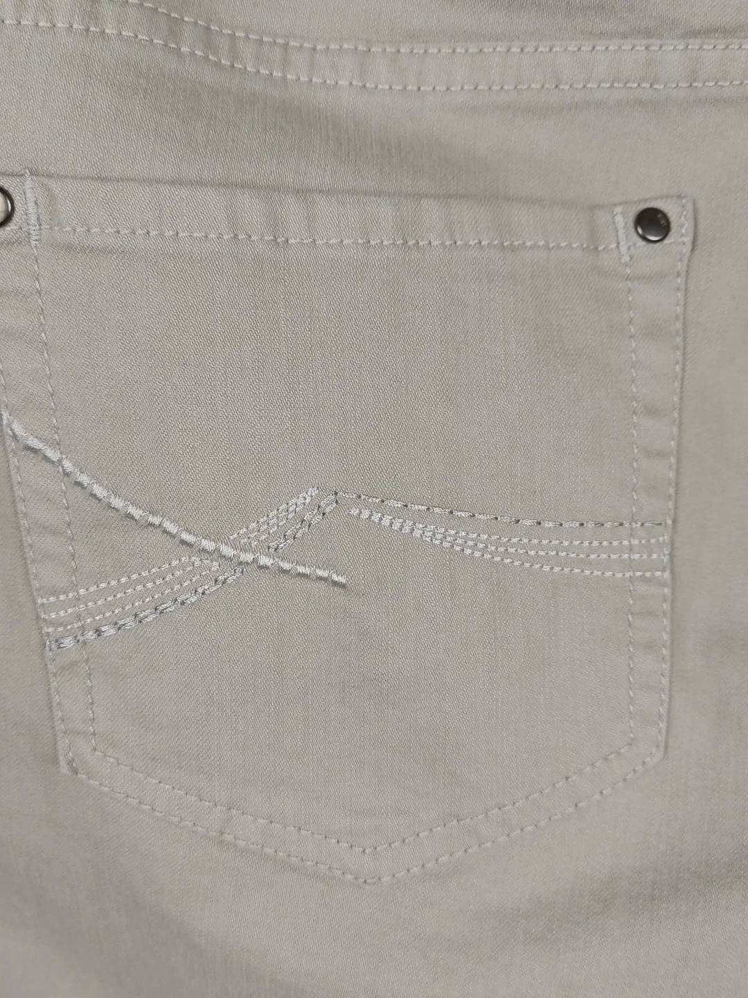 Walbusch Damen-Stretchjeans hellgrau - 42 / XL – Bild 3