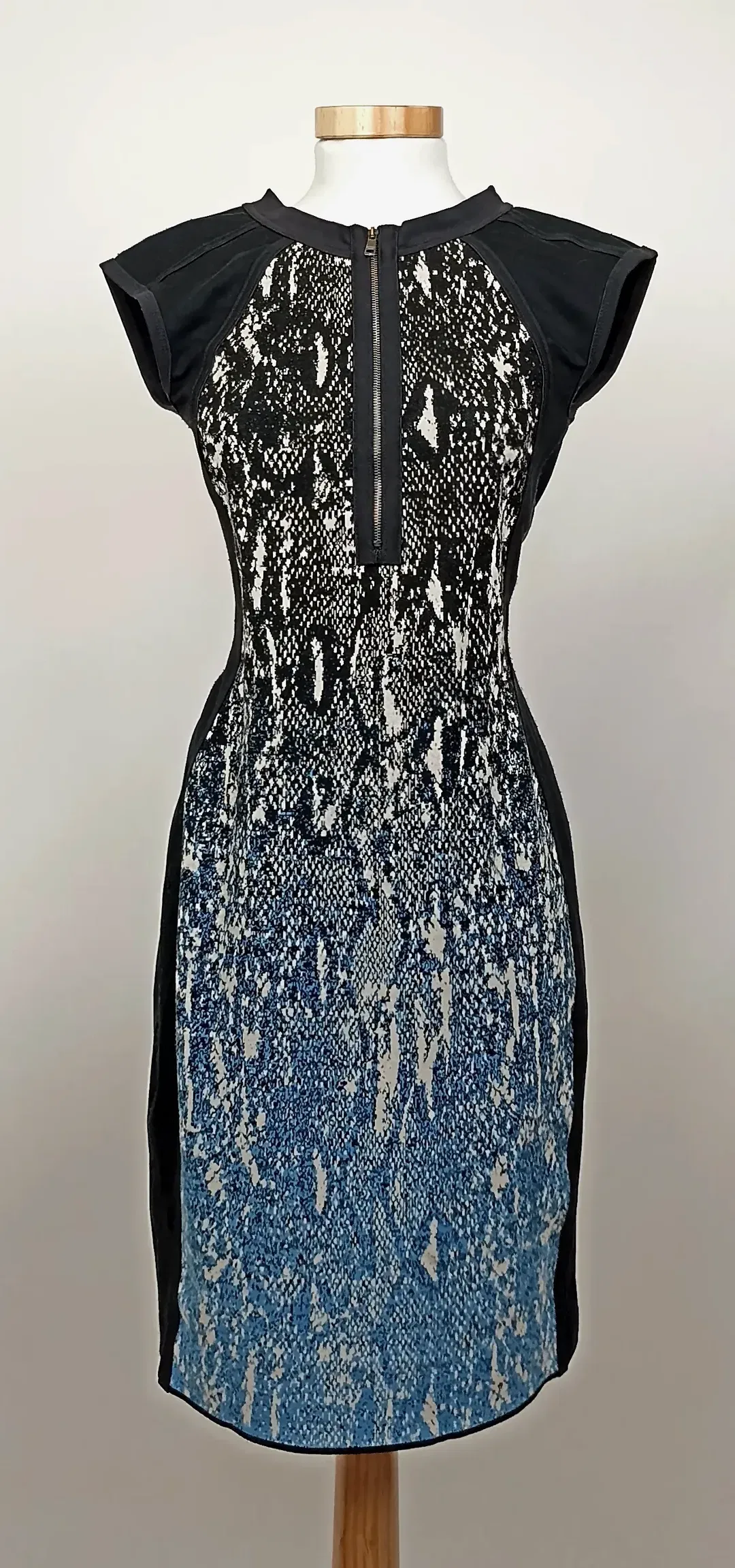 Marc Cain Midikleid Gr. S - Bild 4
