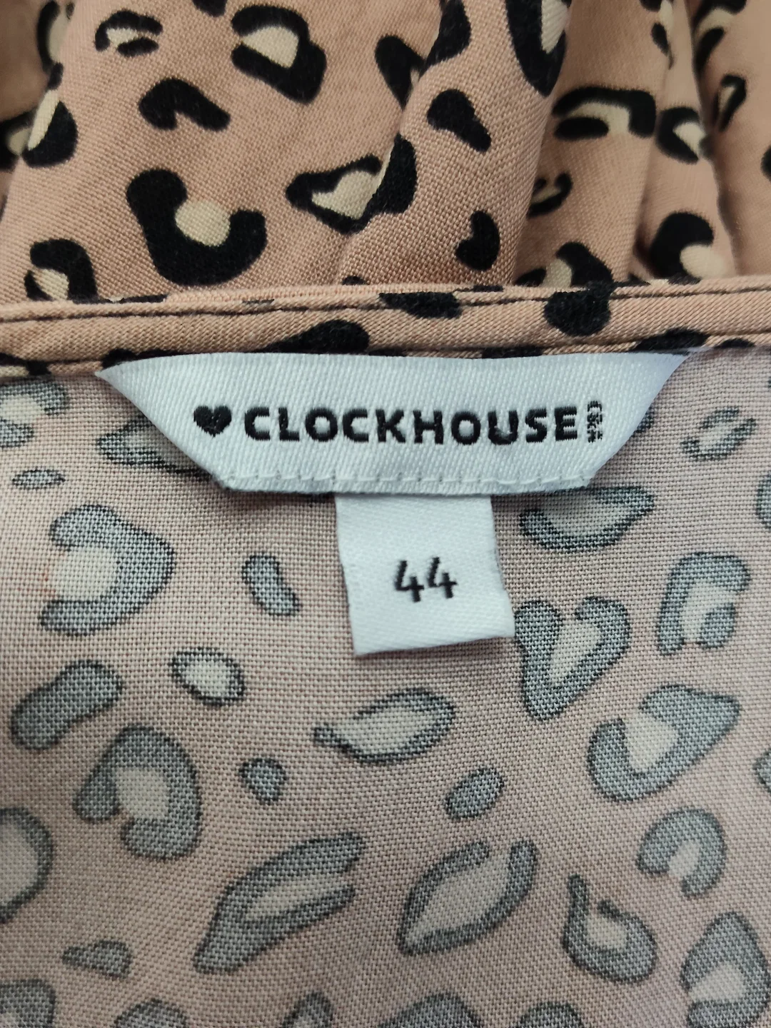 Damen-Shirt Clockhouse Viskose Gr.44 Animal Print | Sommer-Statement – Bild 4