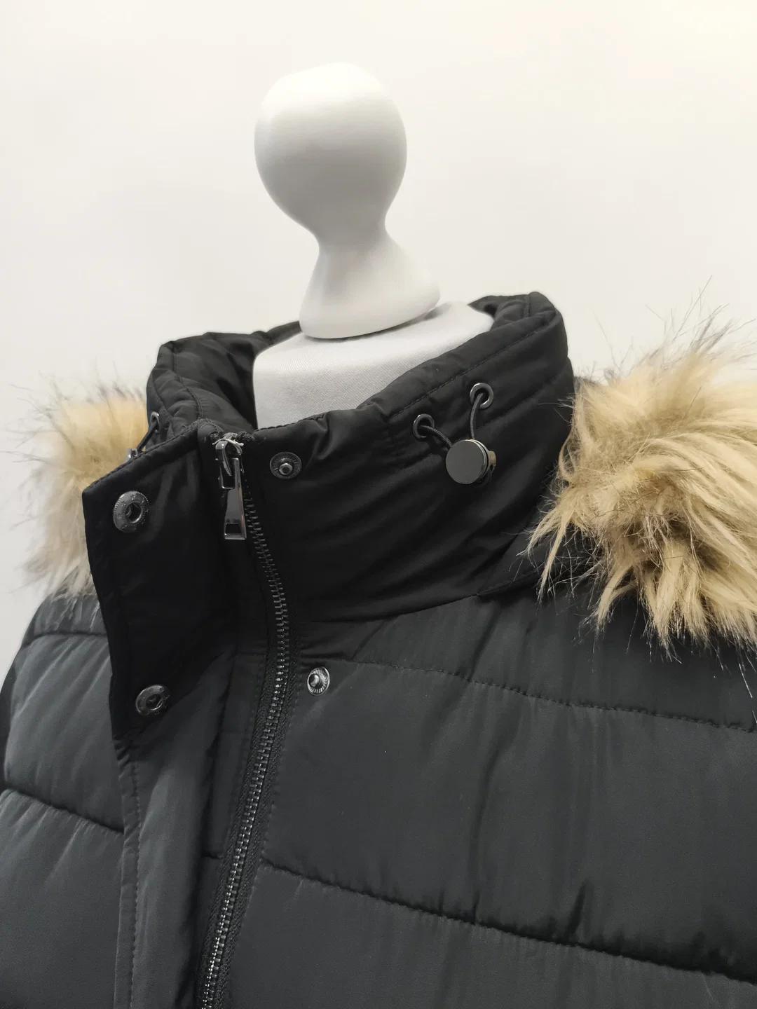 C&A, Steppjacke mit Kapuze Damen, Gr. 44 – Bild 3