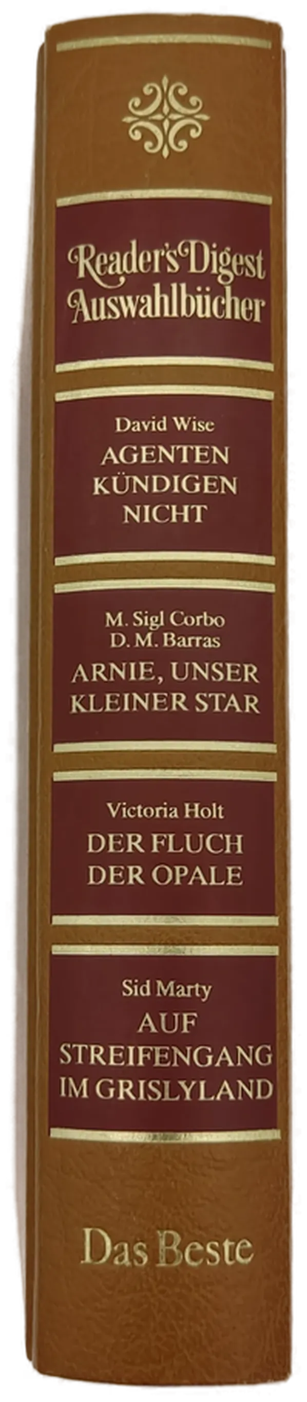 Agenten kündigen nicht / Arnie unser kleiner Star / Der Fluch der Opale / Auf Streifengang im Grislyland – Bild 2