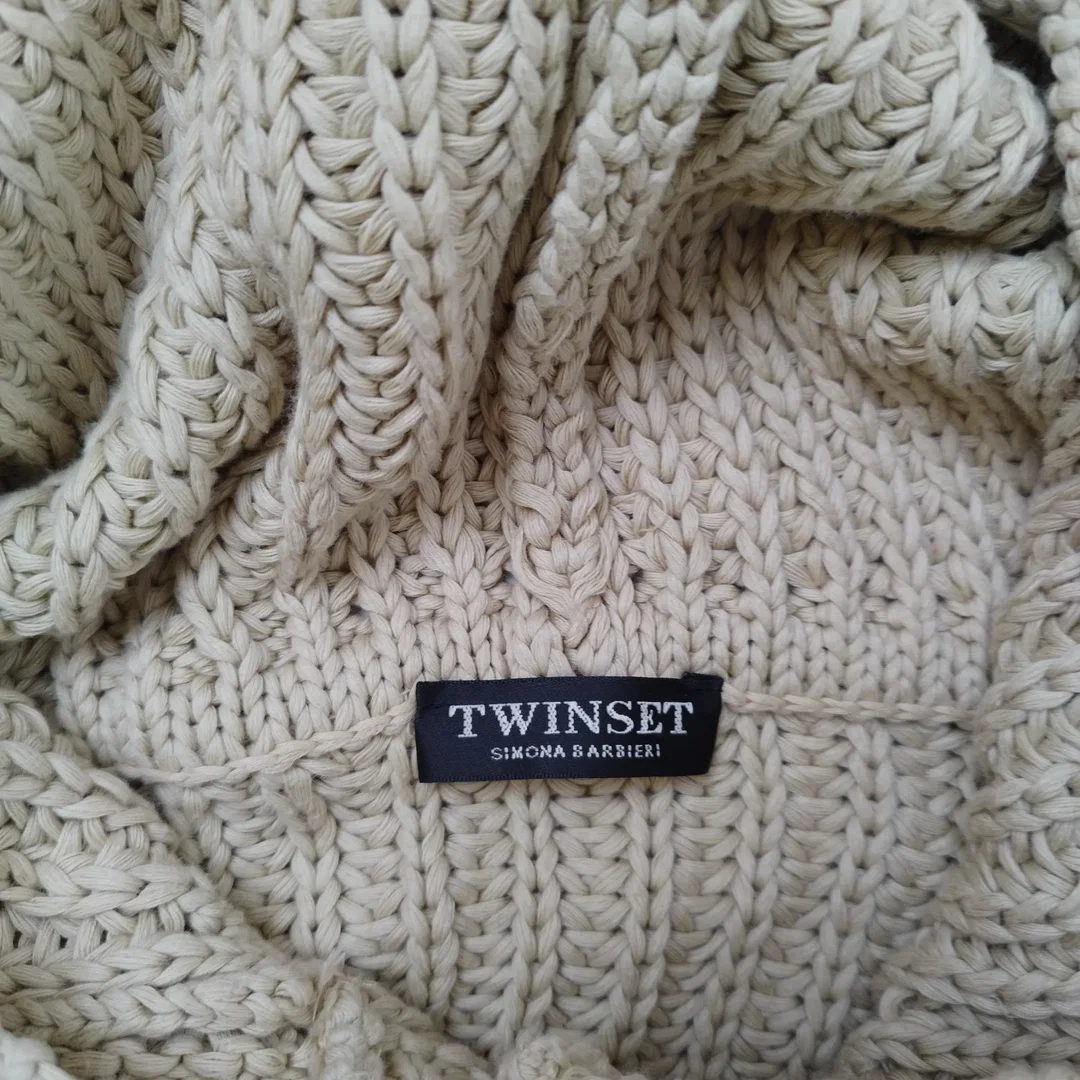 Strickjacke, Twinset-Italien, mit Kapuze Gr. M  – Bild 3