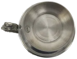 SKS Zinnkrug mit Henkel & Reliefdekor Höhe ca 14cm  - Bild 4