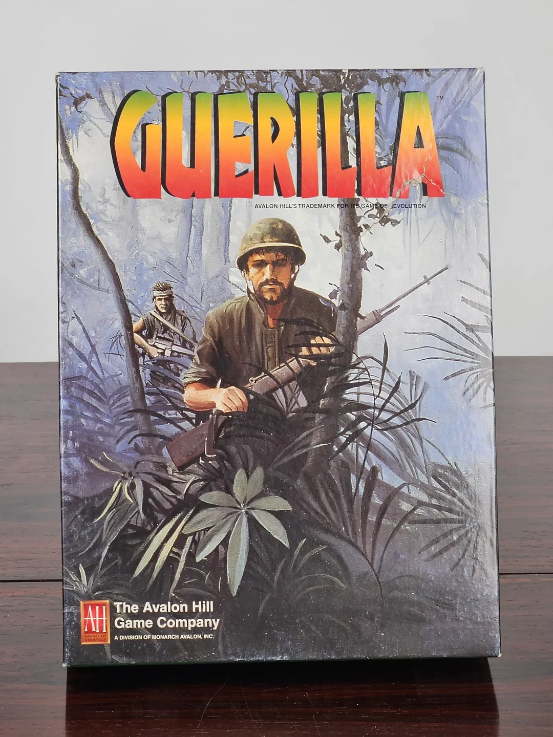 GUERILLA - Gesellschaftsspiel - The Avalon Hill Game Company - Bild 1
