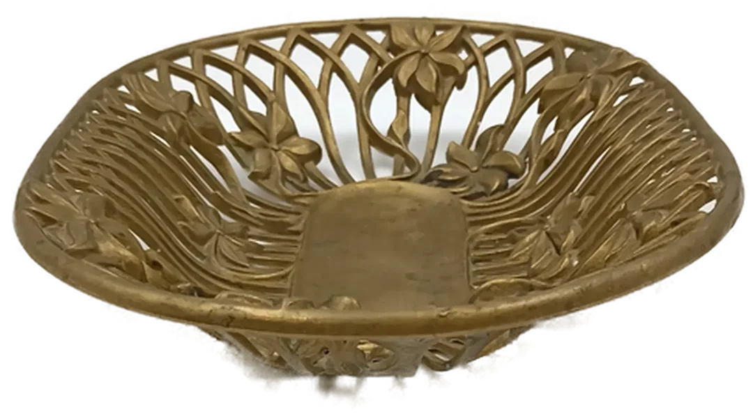 Jugendstil Messingschale "MOD DEP" – Ovale Dekoschale mit floralem Durchbruchmuster – Bild 3