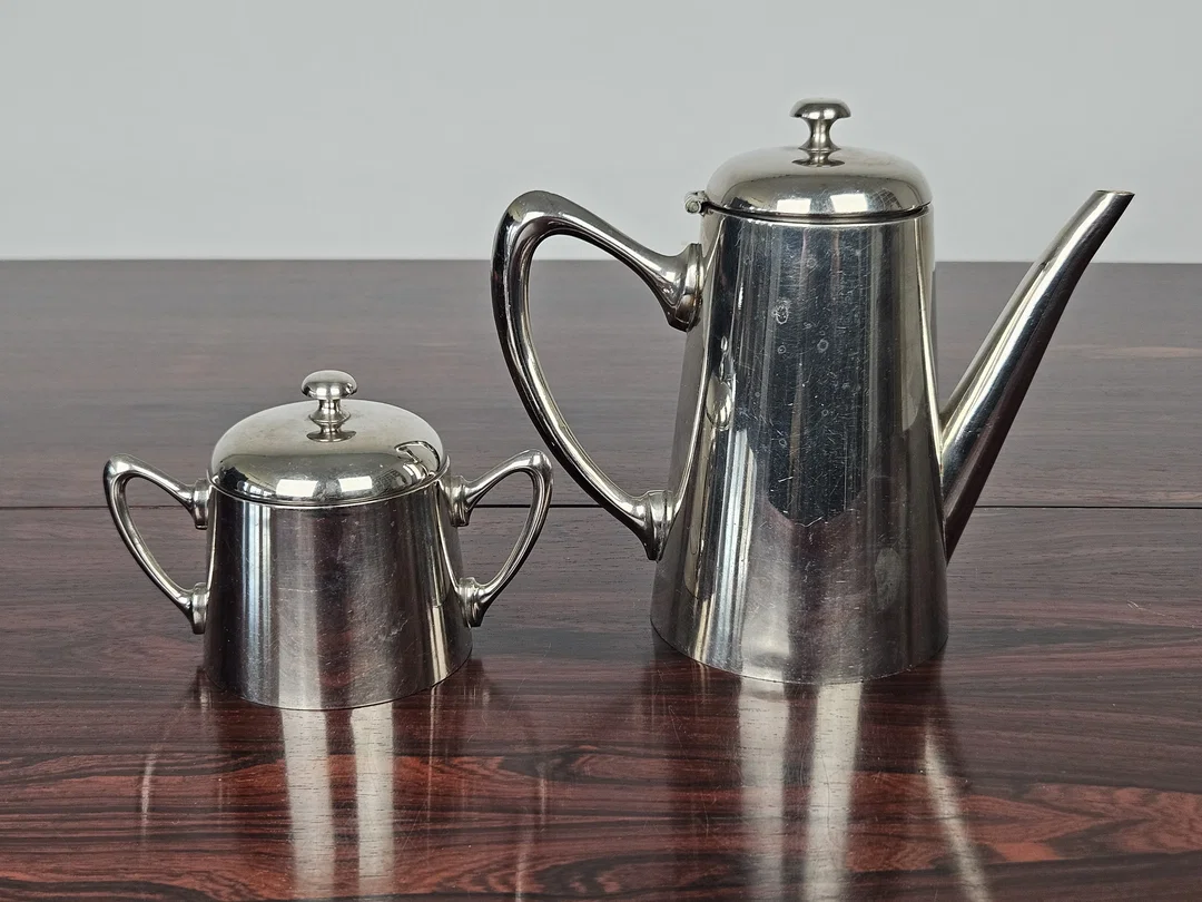 Edelstahl-Kaffeeset im Bauhausstil – Bild 1