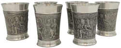 Zinnbecher Set 6-teilig von BMF (Bayerische Metallwarenfabrik) - Mittelalterliches Reliefmotiv - Reinzinn, inkl. Zinnkanne mit Deckel - Bild 2