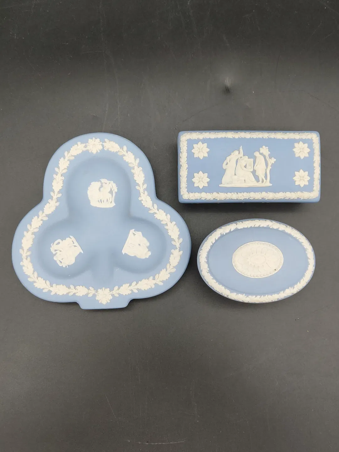 3er Set - Vintage Wedgwood Jasperware Schmuckdosen - blau/weiß - Bild 4