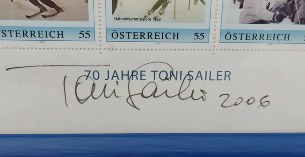 Briefmarken Serie "70 Jahre Toni Sailer" im Rahmen hinter Glas mit Signatur – Bild 3