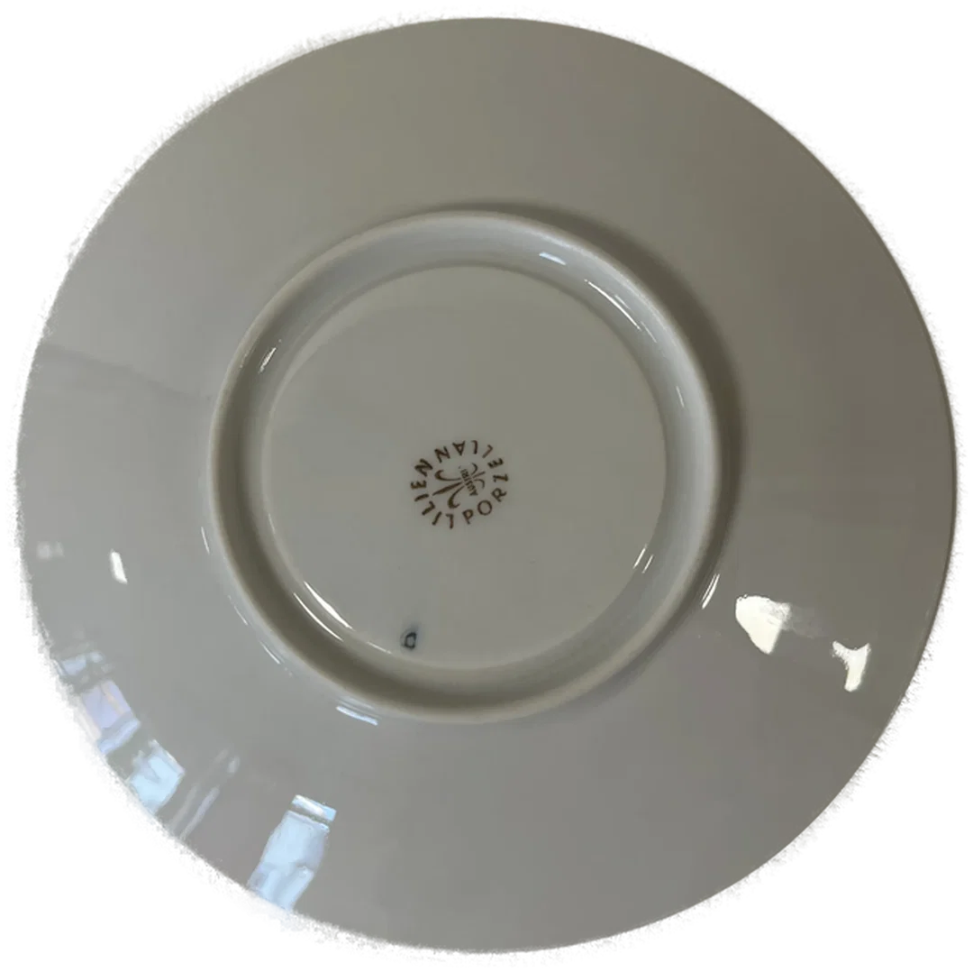 LILIEN PORZELLAN Daisy Original Kaffeeuntertasse mint alt – Bild 2