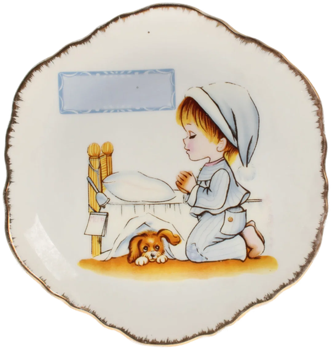 Deko-Wandteller – Kind im Schlafanzug beim Beten, mit Hund – Made in Korea - Bild 1