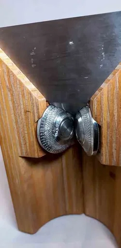 FLICFLOC Vintage Getreidemühle Handmühle Holz Metall mit Kurbel ca 28 cm für z.B. Hafer - Bild 3