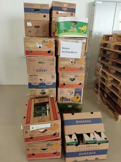 Weihnachtliche Kerzen im Glas bzw. in Blechdose (eine Palette) - Bild 3