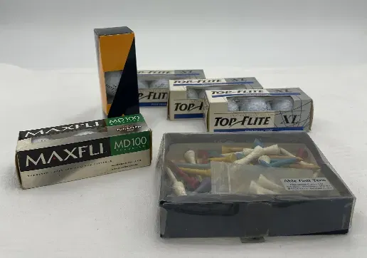 Konvolut Golfbälle 15 Stück inkl. Tees - Bild 1