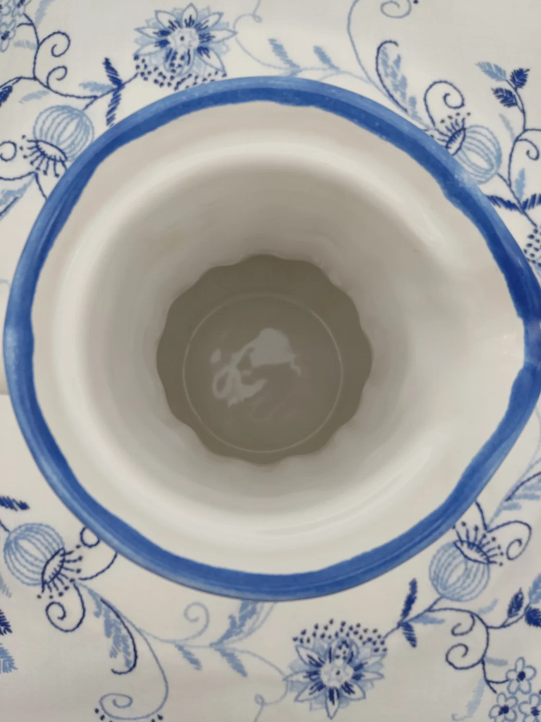 Gmundner Keramik Kaffekanne, Dekor "Tupferl Blau", neuwertig – Bild 4