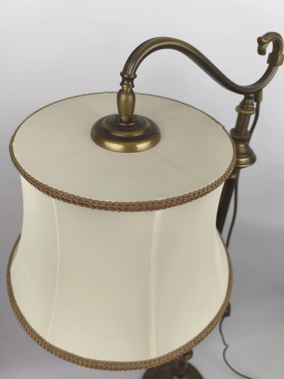 "OMI" Stehlampe im Retrolook mit Stoffschirm – Bild 4