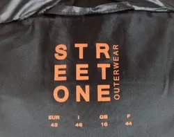 Steppweste Street One Schwarz | Mit Kapuze, Gr. 42 - Bild 3