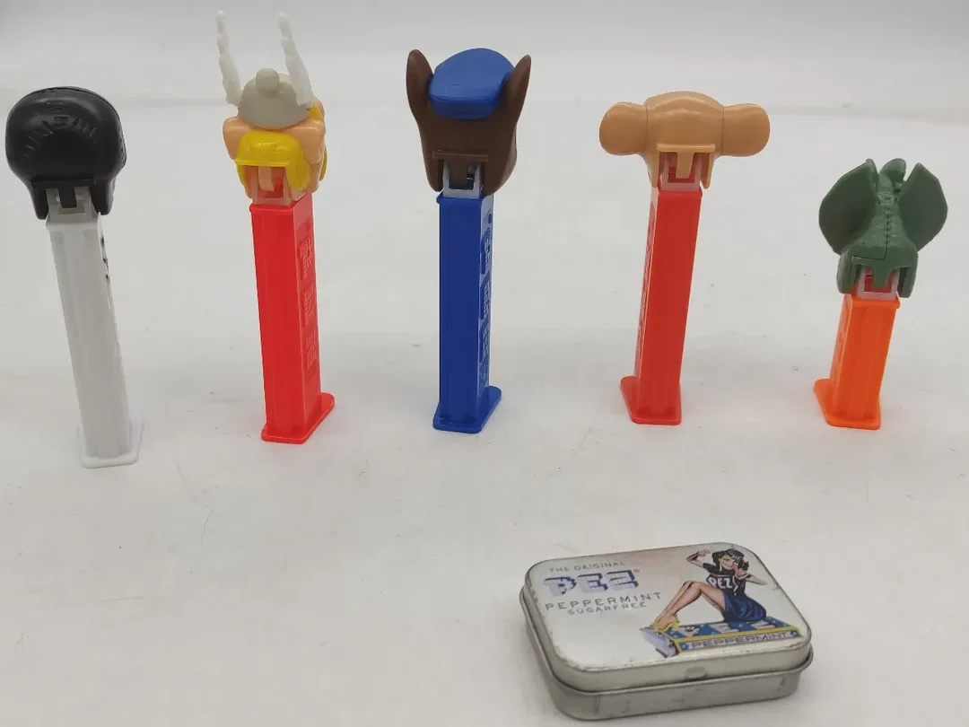 PEZ Spender 5 Stück Konvolut + PEZ Metall Dose  – Bild 4
