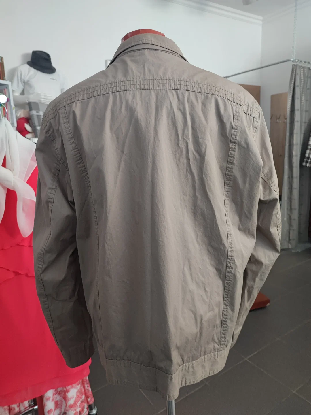 s.Oliver Herren Outdoorjacke - Hochwertige Qualität, Gr. M – Bild 2