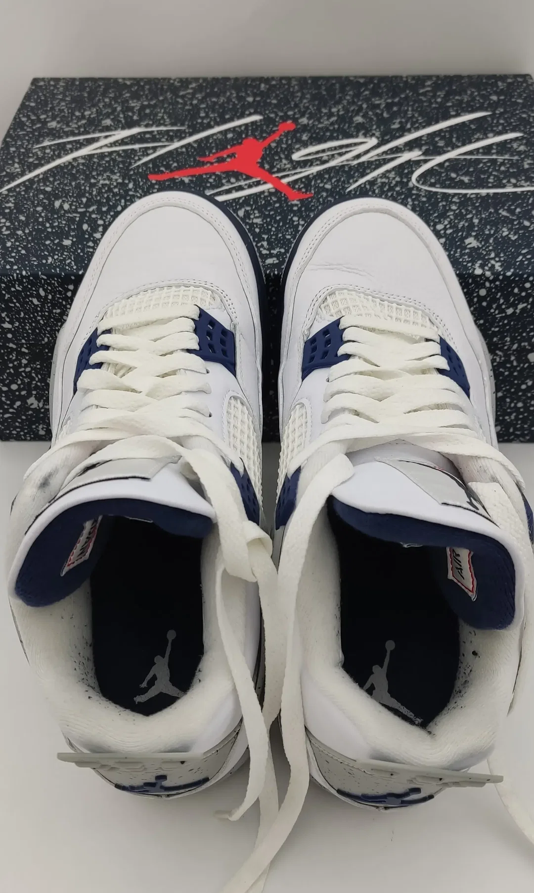 Air Jordan 4 Sneaker White/Midnight Navy Gr.40 | Wie Neu – Bild 2