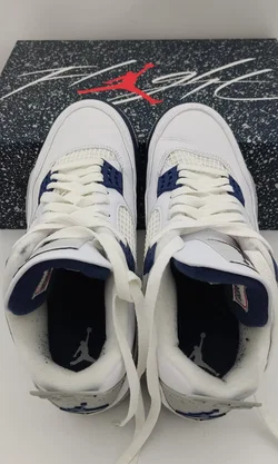 Air Jordan 4 Sneaker White/Midnight Navy Gr.40 | Wie Neu – Vorschau 2