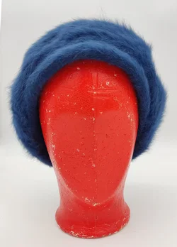 Kunstpelzmütze 'Kangol Design', blau  - Bild 2