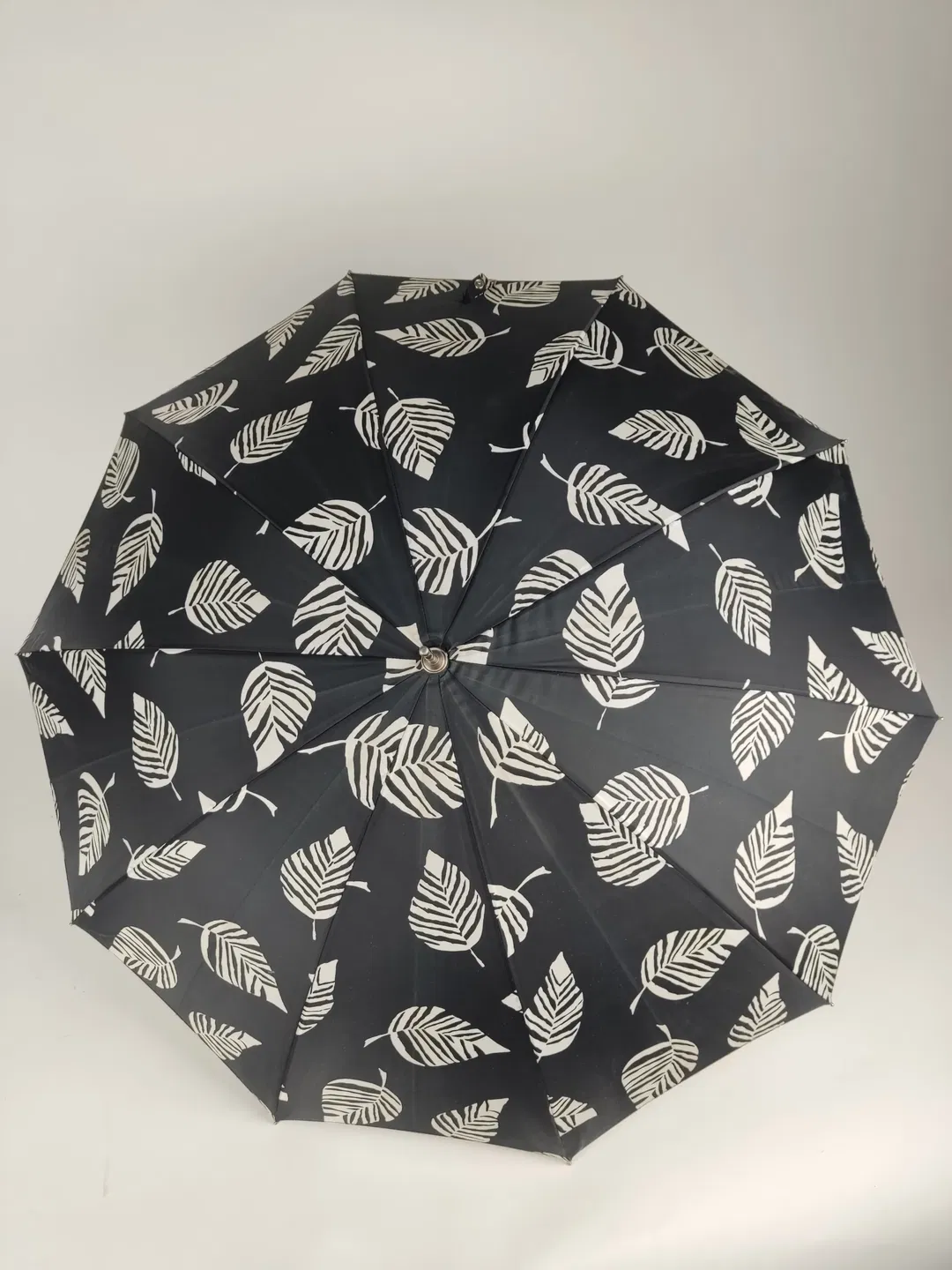Vintage-Flanierschirm / Damenschirm / Sonnenschirm - schwarz-weiß gemustert - Bild 4