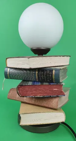 Bücher/Tischlampe - Bild 2