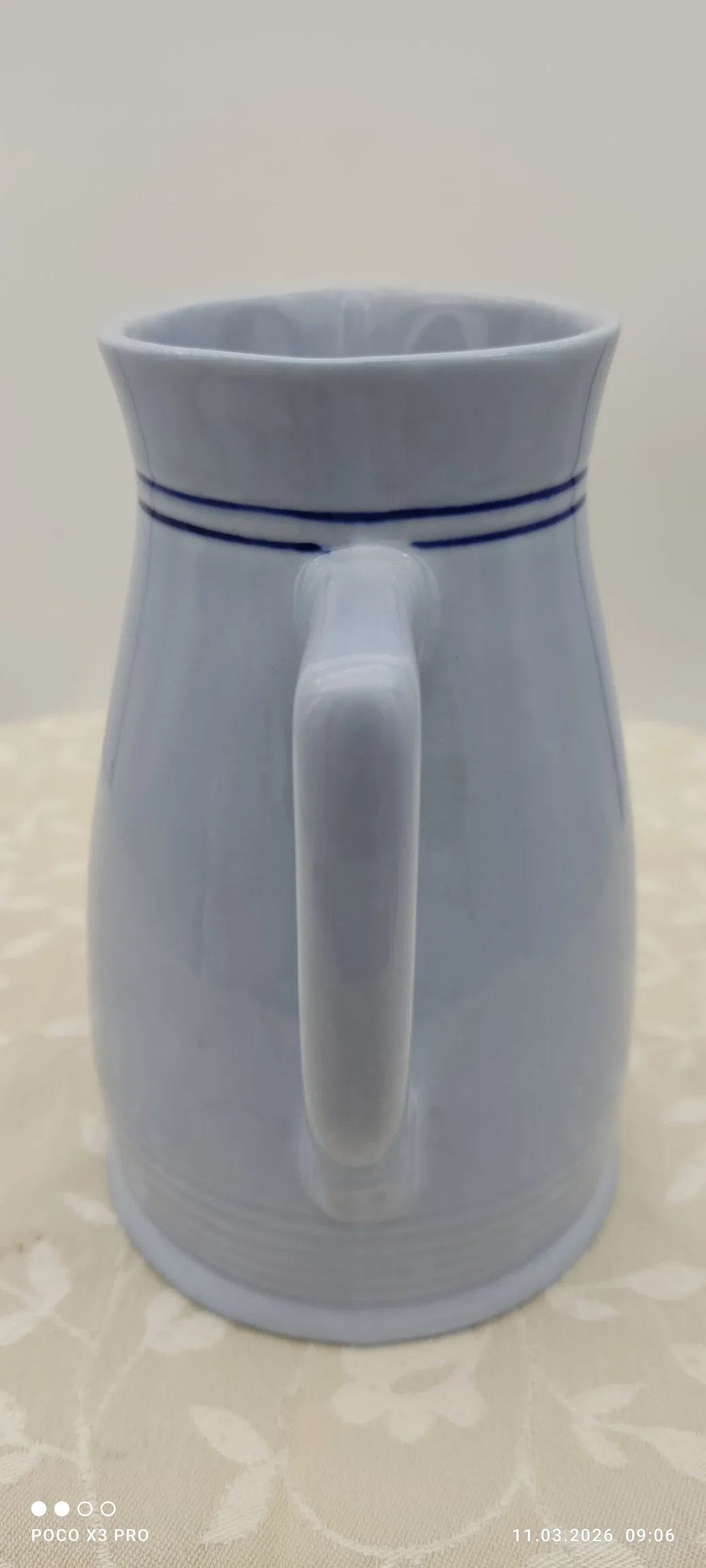 Lilien Porzellan Kanne, Höhe 14,5cm | Vintage-Schatz – Bild 4