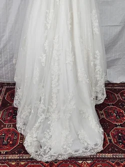 Hochzeitskleid - 14 - Atelier Irvalda (Wien) - Gr. M - Bild 12