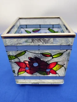 Buntglas-Windlicht im Tiffany-Stil | Zeitloses Design