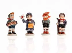 4 Stück Sammelfiguren im Hummel Stil - keine Originale - Bild 2