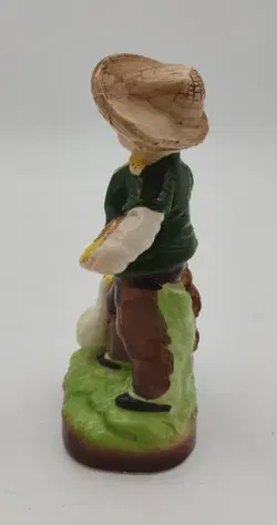 Porzellanfigur - Junge beim Gänsefüttern - Bild 2