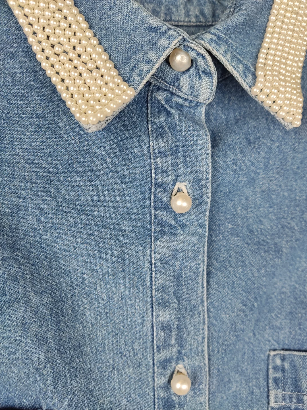 Damen Jeansbluse s.Oliver Perlenkragen | Casual Mit Glanz – Bild 3