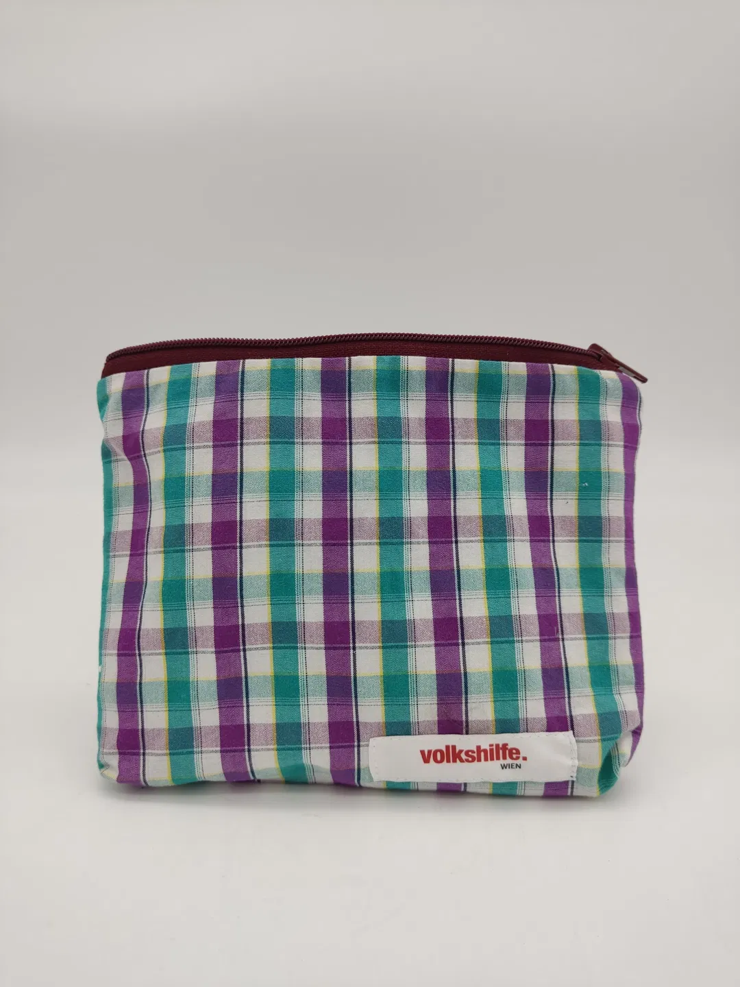 Kleine gefütterte Stofftasche mit Zipp mehrfarbig - Bild 4