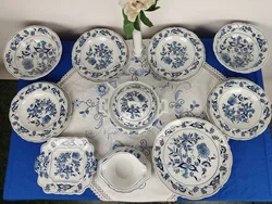 Blue Danube mit Zwiebelmuster Japan Porzellan Essgeschirr-Set 14-tlg. | Festliche Stimmung - Bild 3