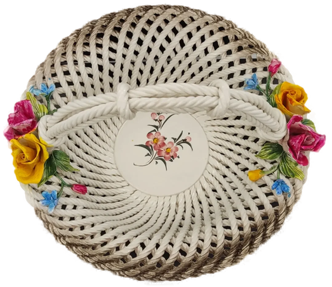 Bassano Porzellan/Keramik Korb mit Blumenmuster und Blumenschmuck  Höhe ca 21cm Ø ca 29cm – Bild 3