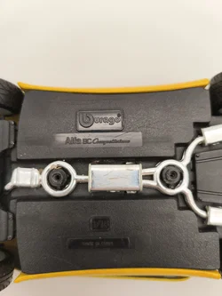 BBurago, Modellauto "Alfa Romeo 8C" – Vorschau 3