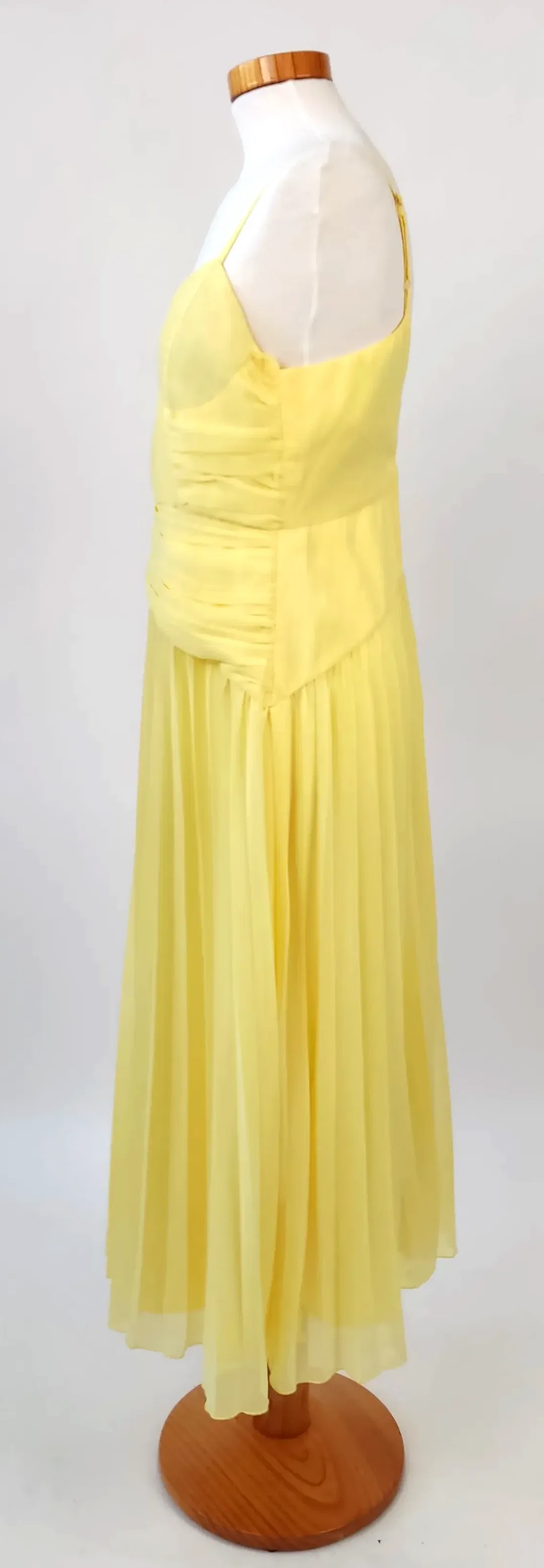 Asos Design Damen Plisseekleid gelb - Gr. 40 – Bild 2
