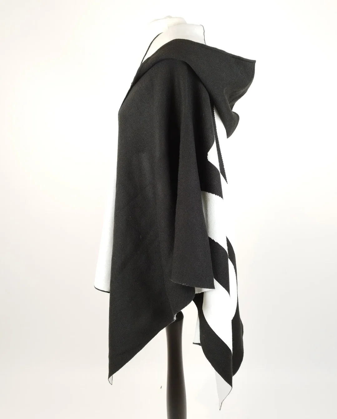 DKNY, Bolero, One Size  – Bild 3