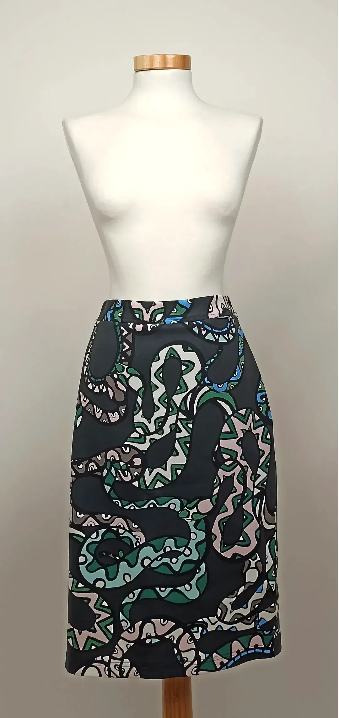 Marc Cain Midirock Gr. M - Bild 4