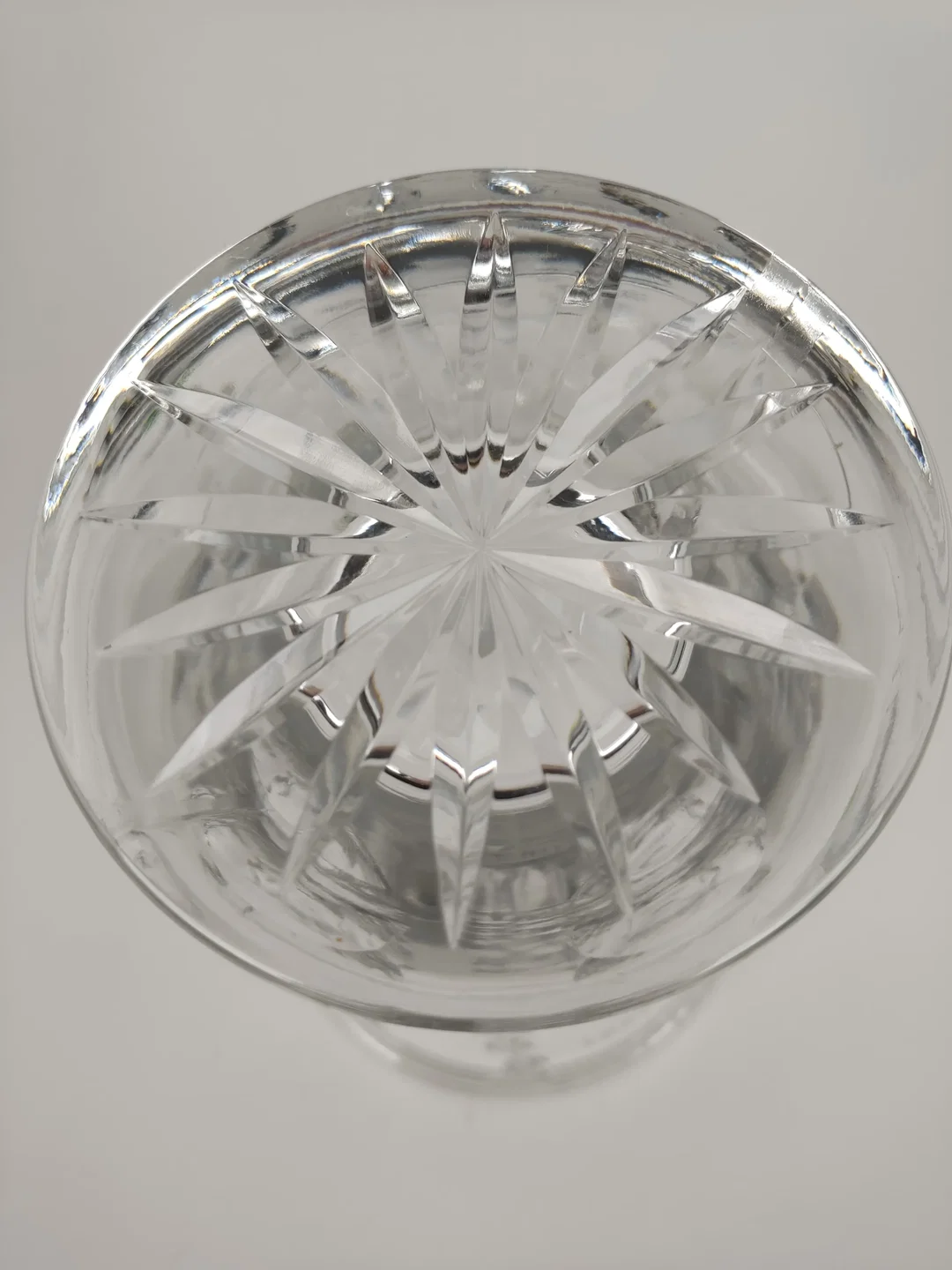 Große Glasvase, geschliffen – Bild 8