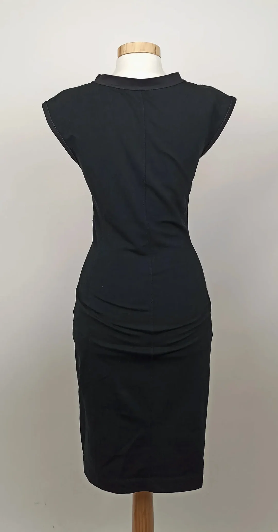 Marc Cain Midikleid Gr. S – Bild 2