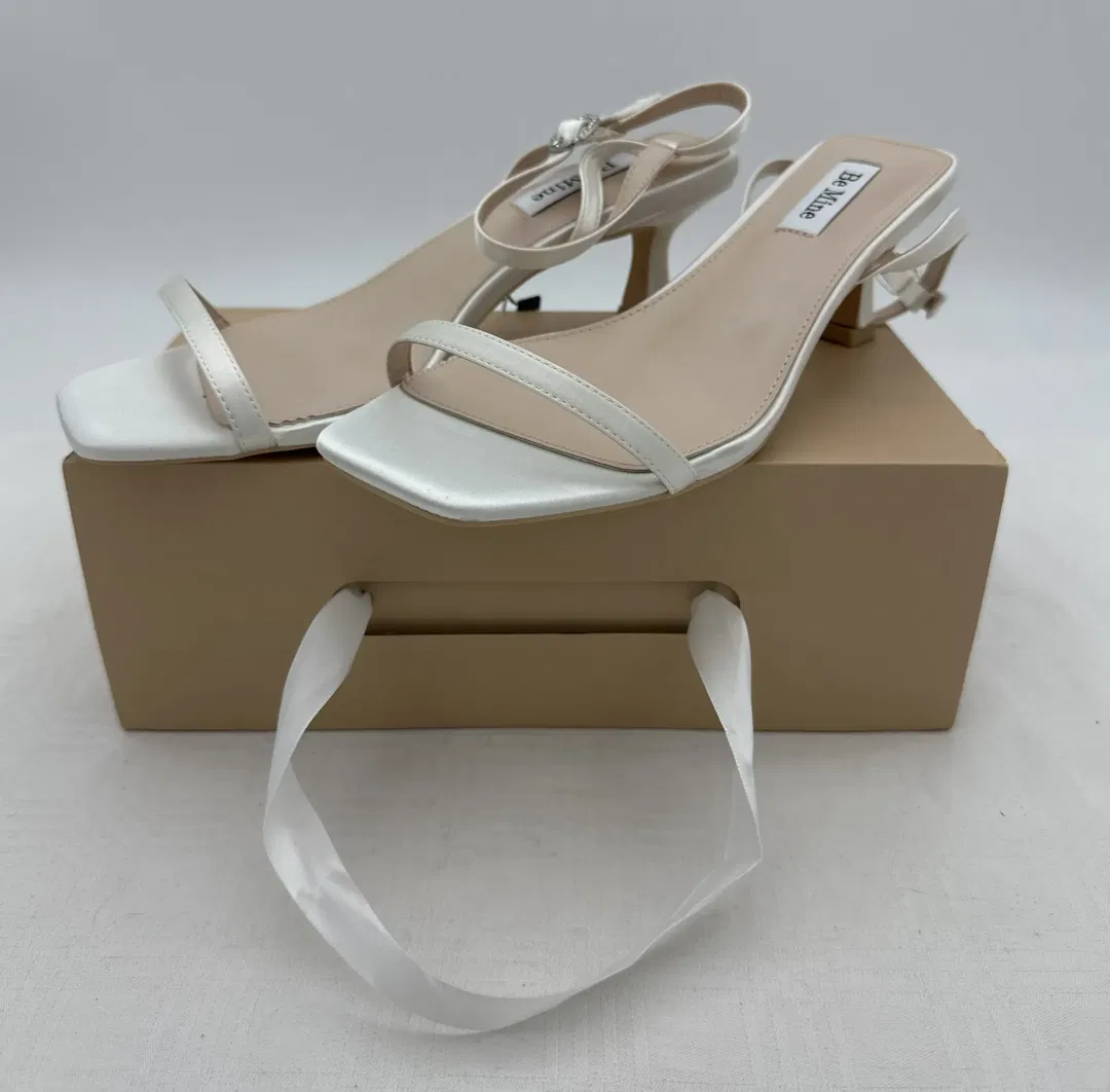 Asos - Be Mine - Hochzeitsschuhe Gr. 39 - Bild 1