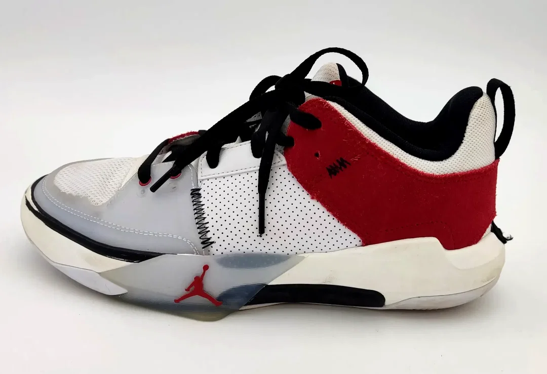 Nike Jordan Basketballschuhe Herren - Gr. 42 – Bild 3