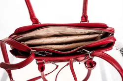 Henkeltasche Socha rot mit herausnehmbaren Laptopfach  - Bild 4