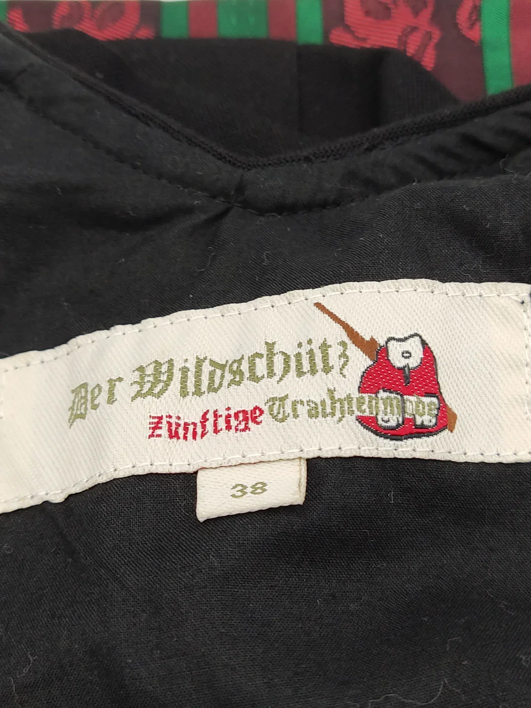 Der Wildschütz Damen Dirndlkleid schwarz Gr. 38 – Bild 2